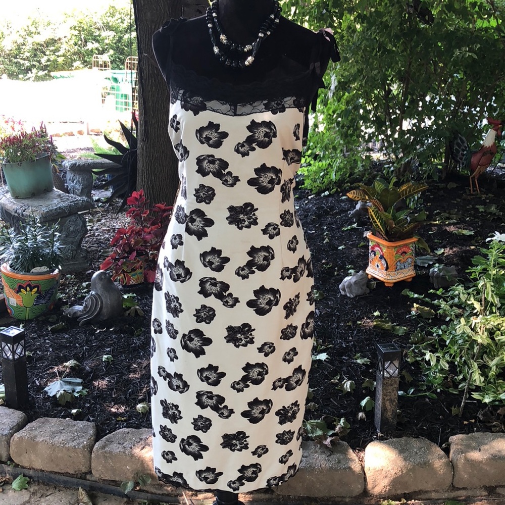 Lovely Eva Mendes dress